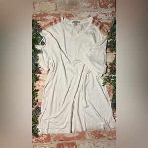 Burberry T-Shirt